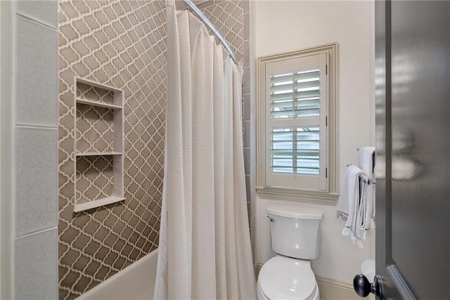 175 Centennial Trce, Roswell, GA 30076 - bathroom featuring shower / tub combo with curtain and toilet