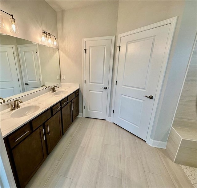 2808 Turnwater St, Hoschton, GA 30548 - full bath with double vanity and baseboards