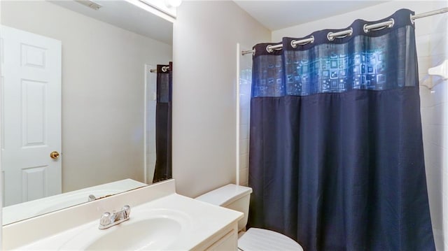251 Waterford Cove Dr, Suwanee, GA 30024 - full bath with vanity, toilet, and a shower with curtain