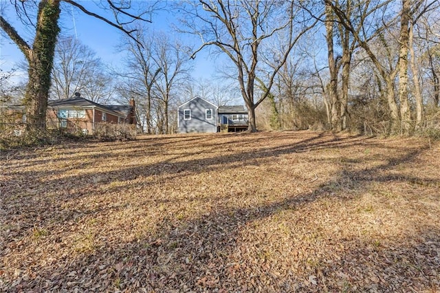 1974 Browns Mill Rd SE, Atlanta, GA 30315 - view of yard featuring a deck