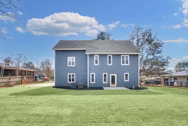 474 Maxwell Rd, Roswell, GA 30075 - rear view of property with a patio