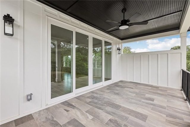 view of patio with ceiling fan