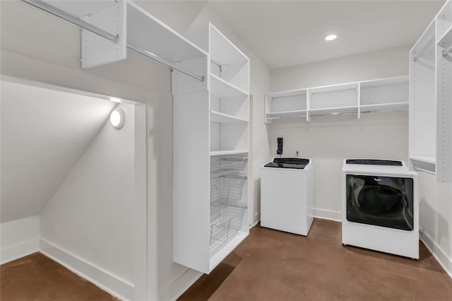618 W Glade Creek Rd, Clarkesville, GA 30523 - washroom with washer and dryer and baseboards