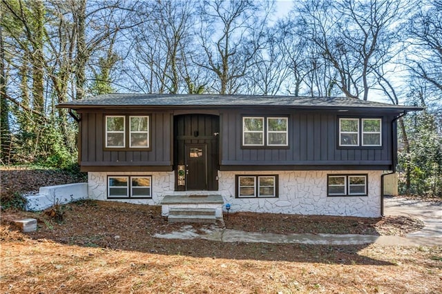 view of split foyer home