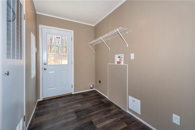 spare room with a textured ceiling, carpet, visible vents, and a healthy amount of sunlight