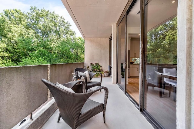2575 Peachtree Rd NE Unit 6G, Atlanta, GA 30305 - view of balcony