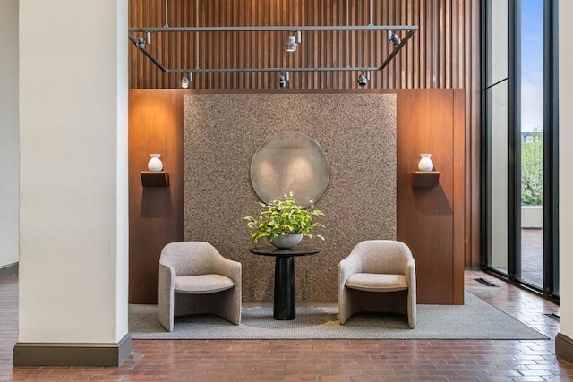 2575 Peachtree Rd NE Unit 6G, Atlanta, GA 30305 - building lobby with a towering ceiling