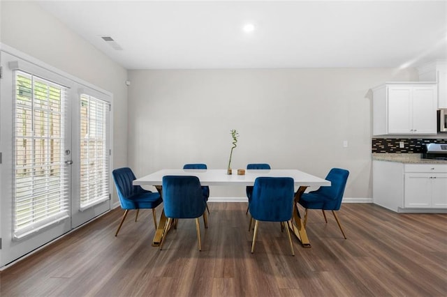 1025 Cherryfield Run, Marietta, GA 30008 - dining area with dark wood finished floors, baseboards, and recessed lighting
