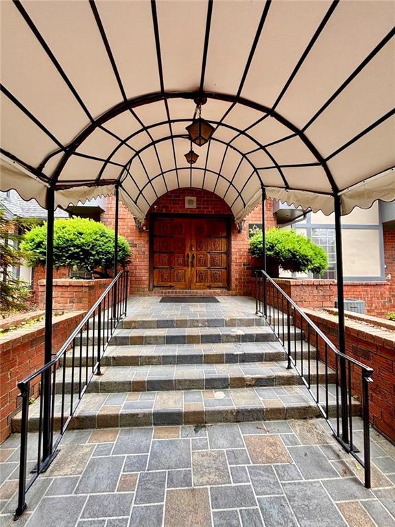 6851 Roswell Rd Unit D33, Atlanta, GA 30328 - view of surrounding community