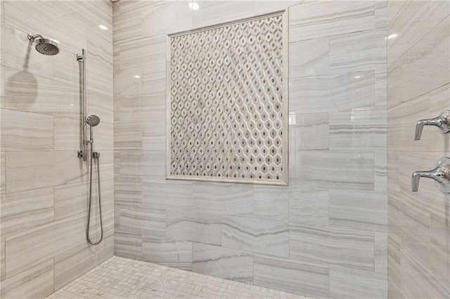 284 Hook St, Alpharetta, GA 30009 - full bath featuring tiled shower