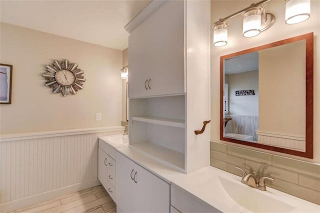 bathroom featuring vanity