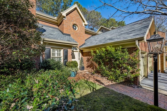 Listing photo 2 for 11 Ivy Chase NE, Atlanta GA 30342