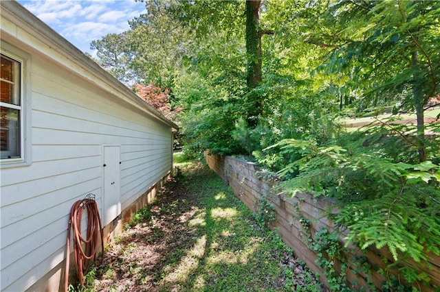 5971 Dogwood Dr SE, Acworth, GA 30102 - view of yard