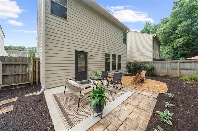 3607 Archgate Ct, Alpharetta, GA 30004 - fenced backyard featuring a patio area