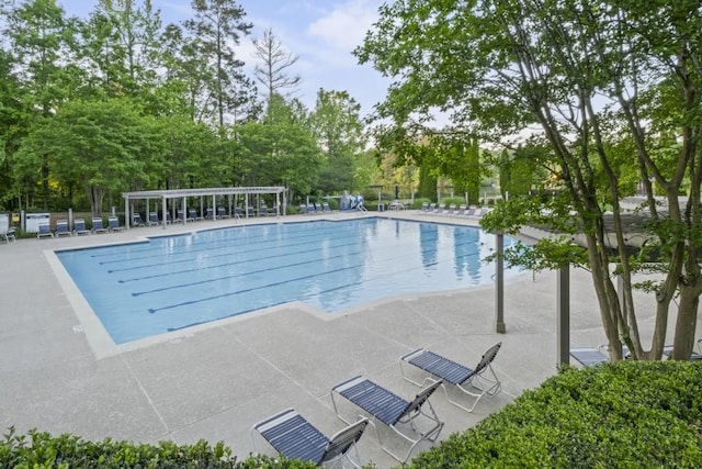 1465 Laleiah Dr, Cumming, GA 30041 - community pool with fence and a patio