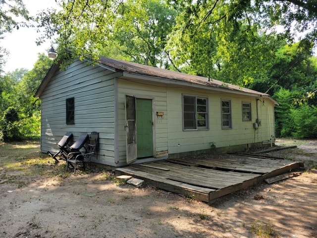 3567 Morgan Dr, Macon, GA 31204 - rear view of house featuring a deck