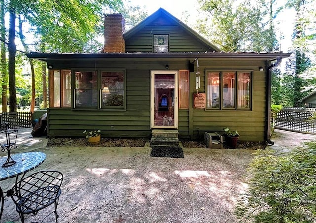 view of front facade with a patio