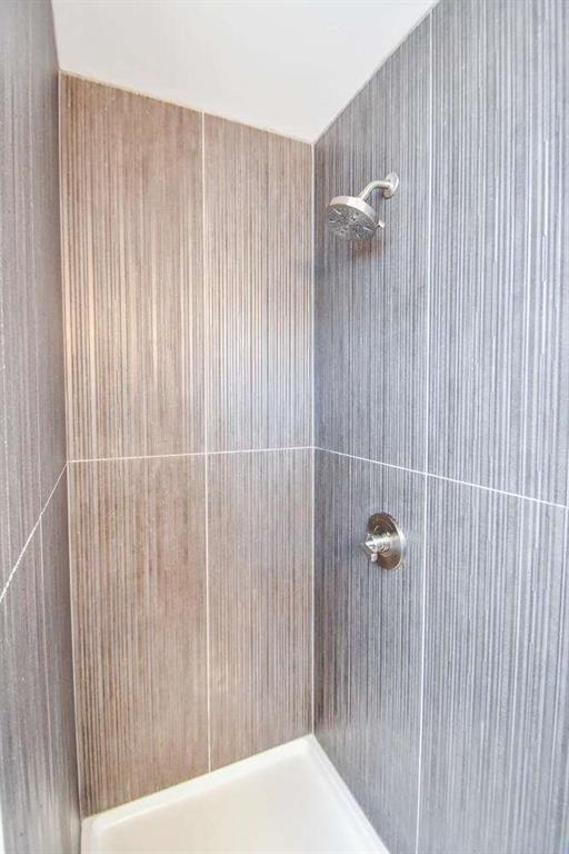 bathroom with a wealth of natural light and vanity