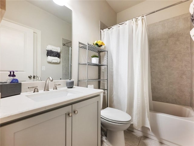 2506 Skyland Dr NE Unit 17, Atlanta, GA 30319 - full bath with toilet, vanity, tile patterned flooring, and shower / bath combination with curtain