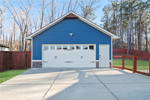 detached garage with fence