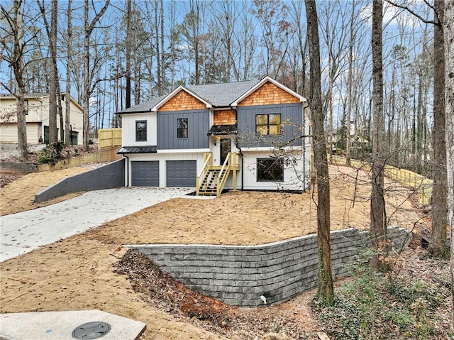 view of front of home featuring a garage