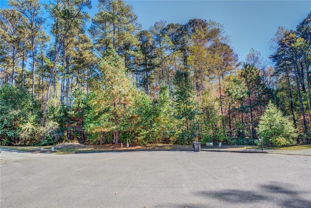 Listing photo 3 for 1480 River Station Dr, Lawrenceville GA 30045