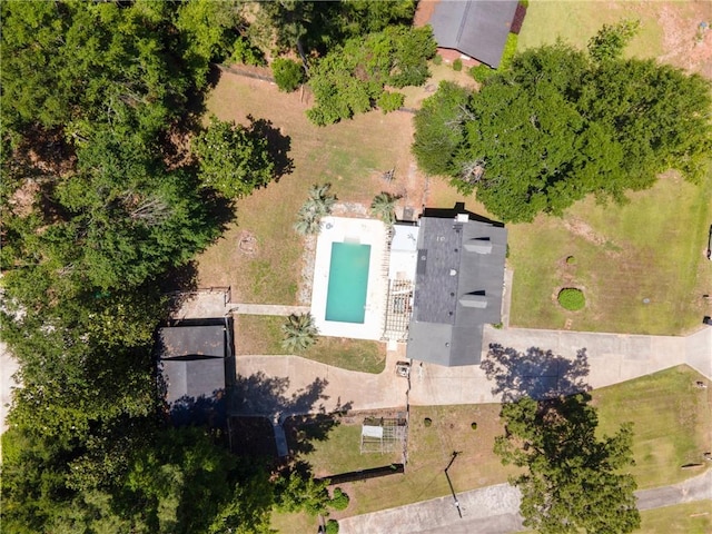 342 Spring Valley Rd, Waynesboro, GA 30830 - aerial view of a pool area