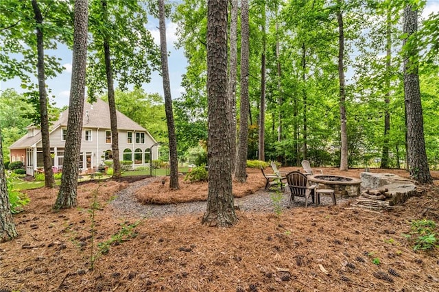 4020 Devereux Chase, Roswell, GA 30075 - view of yard with a fire pit