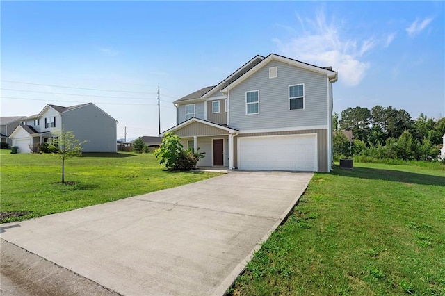 290 Middleton Ct, Chatsworth, GA 30705 - traditional-style home featuring an attached garage, a front yard, and driveway