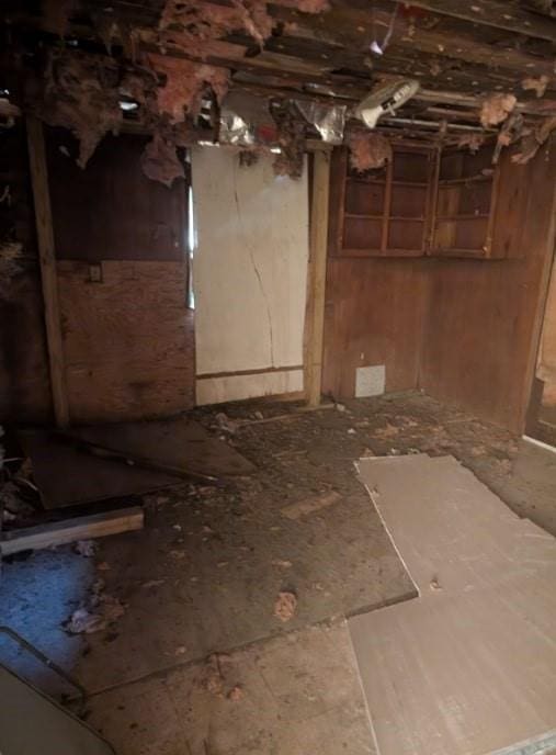 2021 Moody Dr SW, Atlanta, GA 30315 - view of miscellaneous room
