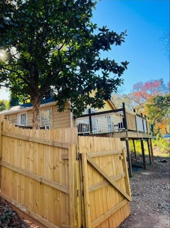 2021 Moody Dr SW, Atlanta, GA 30315 - gate with fence and a deck