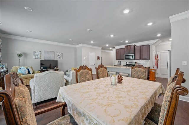 221 Irwell Path, Lawrenceville, GA 30044 - dining area featuring crown molding and recessed lighting