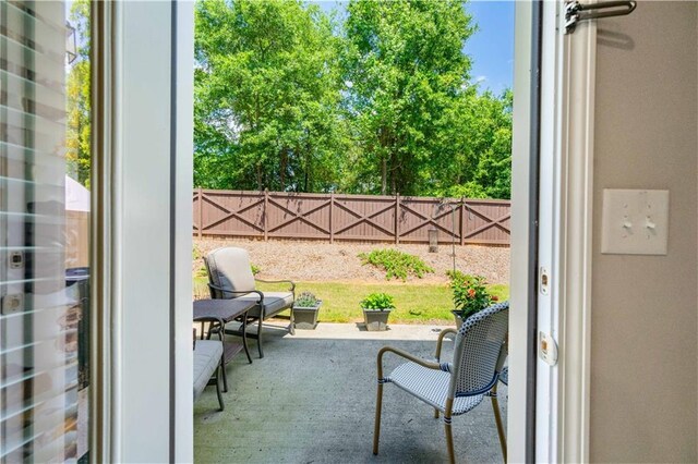 221 Irwell Path, Lawrenceville, GA 30044 - view of balcony
