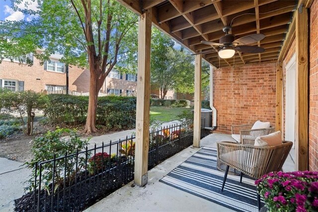 balcony with ceiling fan