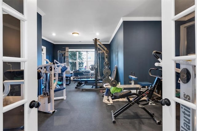 exercise room with crown molding