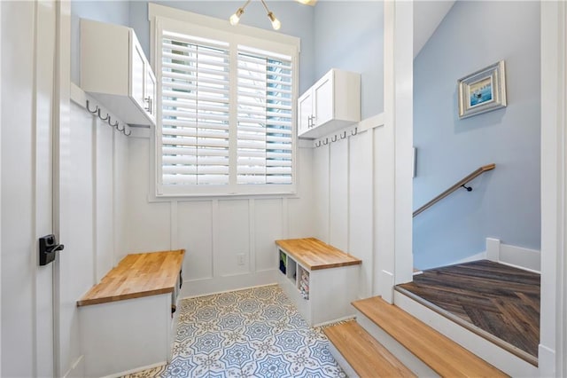 4115 Merritt Dr, Cumming, GA 30041 - view of mudroom