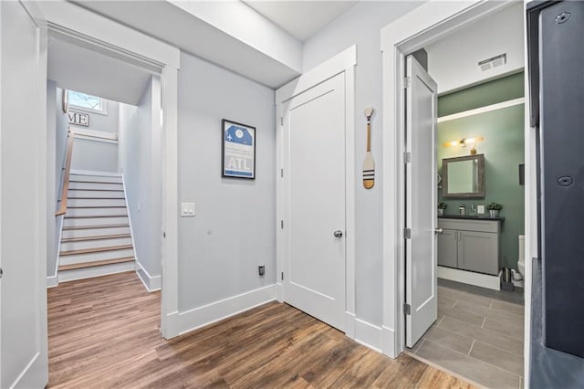 4115 Merritt Dr, Cumming, GA 30041 - hallway with wood-type flooring