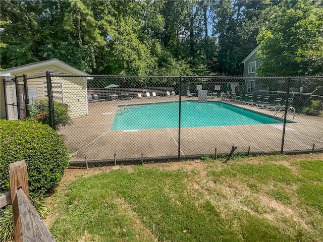 view of pool