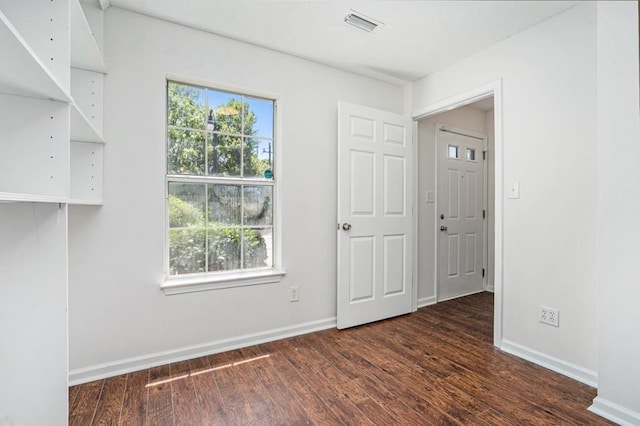 277 Ralph David Abernathy Blvd SW, Atlanta, GA 30312 - empty room featuring wood finished floors and baseboards