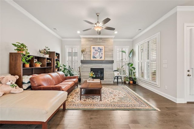 993 Harvest Park Ln, Suwanee, GA 30024 - living room featuring plenty of natural light, a ceiling fan, baseboards, recessed lighting, and wood finished floors