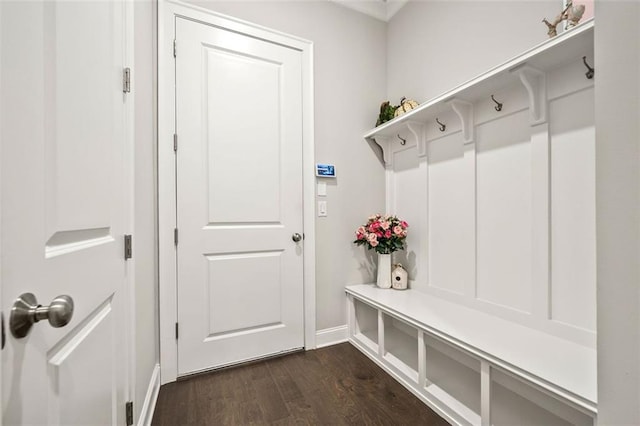 993 Harvest Park Ln, Suwanee, GA 30024 - mudroom featuring dark wood-style floors and baseboards