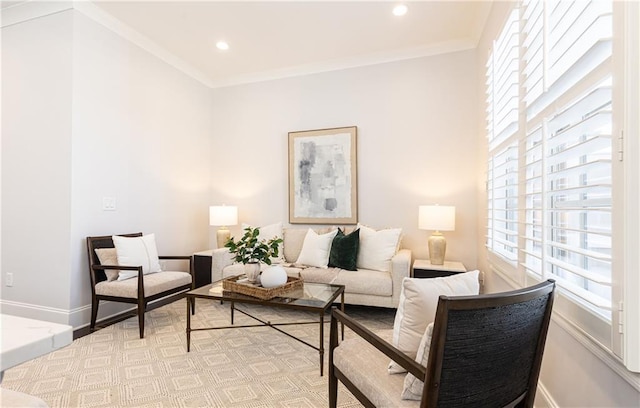 living area featuring crown molding, recessed lighting, and baseboards