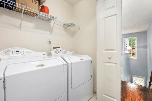 786 Brookside Parc Ln, Avondale Estates, GA 30002 - washroom with separate washer and dryer