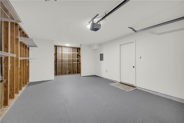 1645 Cobbs Creek Ln, Decatur, GA 30032 - garage featuring a garage door opener