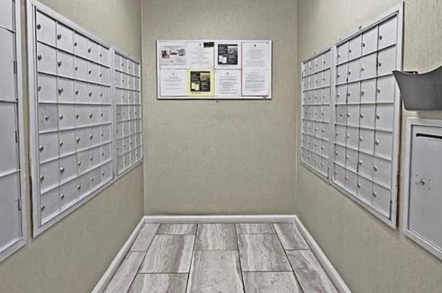 1075 Peachtree Walk Unit A205, Atlanta, GA 30309 - surrounding community with mail area
