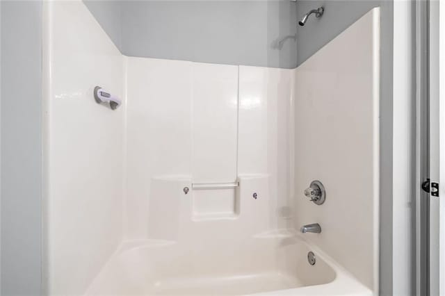 630 River Mill Rd, Bethlehem, GA 30620 - full bath with  shower combination