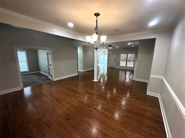 114 Vinings Way SE, Calhoun, GA 30701 - kitchen featuring stainless steel appliances, crown molding, a ceiling fan, wood finished floors, and light countertops