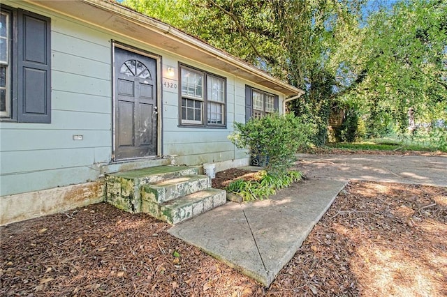 view of entrance to property