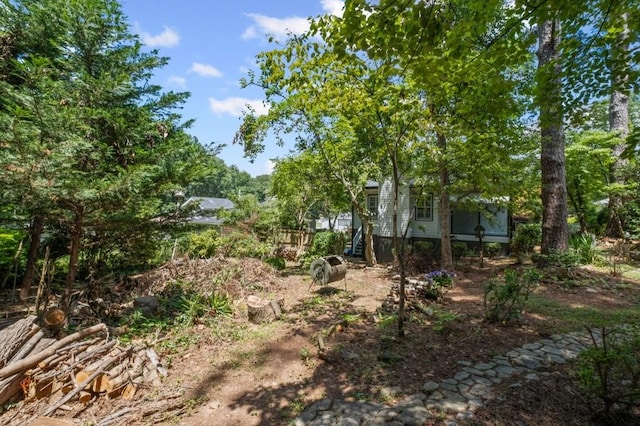 881 Mclinden Ave SE, Smyrna, GA 30080 - view of yard