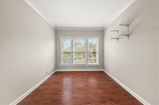 2870 Tattersall Ct, Cumming, GA 30041 - unfurnished room with baseboards, wood finished floors, and ornamental molding